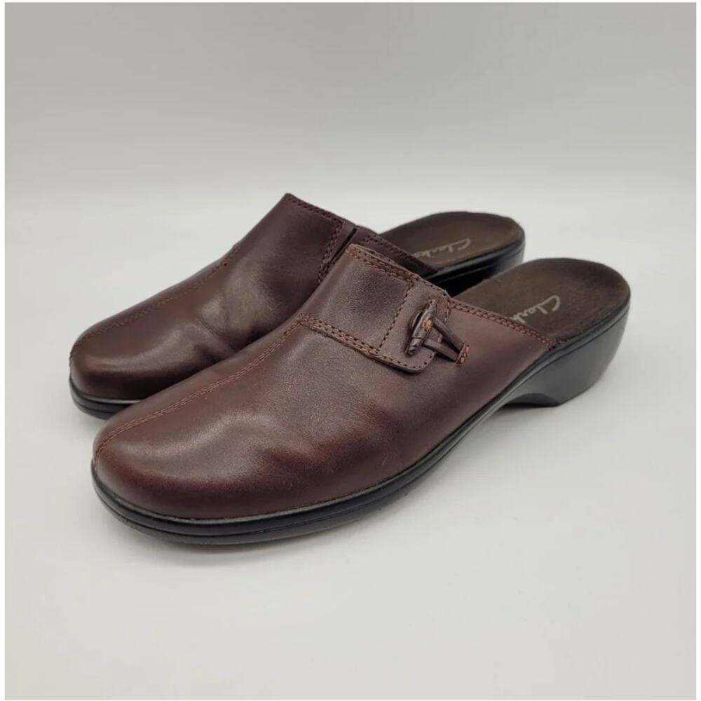 CLARKS Split-Toe Stitched Brown Leather Slip On Clogs Mules Style 84560 Size 9M
